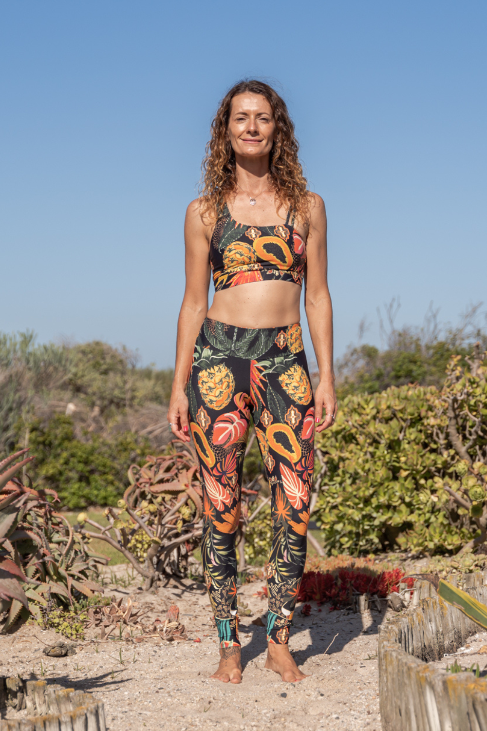 Macaw Dream Full Length Leggings