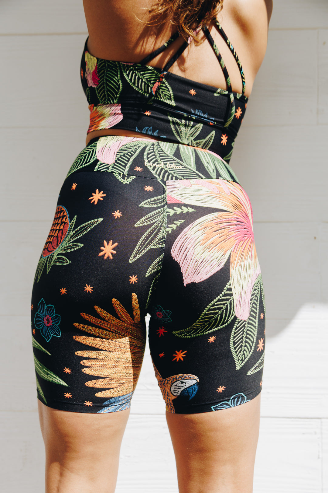 7" Tropical Melody Midi Shorts