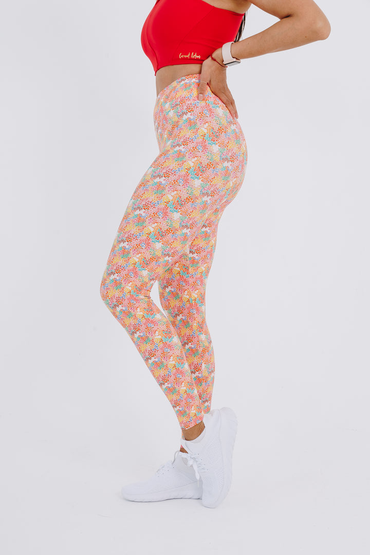 Field of Daisies Full Length Leggings