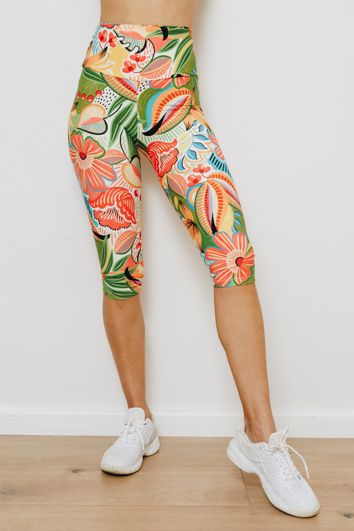 Island Bloom Parade 3/4 High-Waist Leggings with Pocket